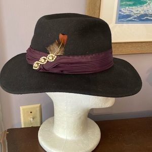 WPL Western style hat in good condition